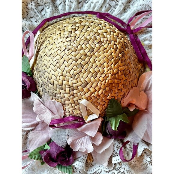Vintage Doll Straw Hat With Lace & Ribbon Embellishments - Picture 5 of 8